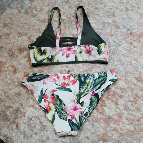 Tinibikini Tropical Green and Pink Floral‎ Bikini - Small / Medium - Picture 5 of 11